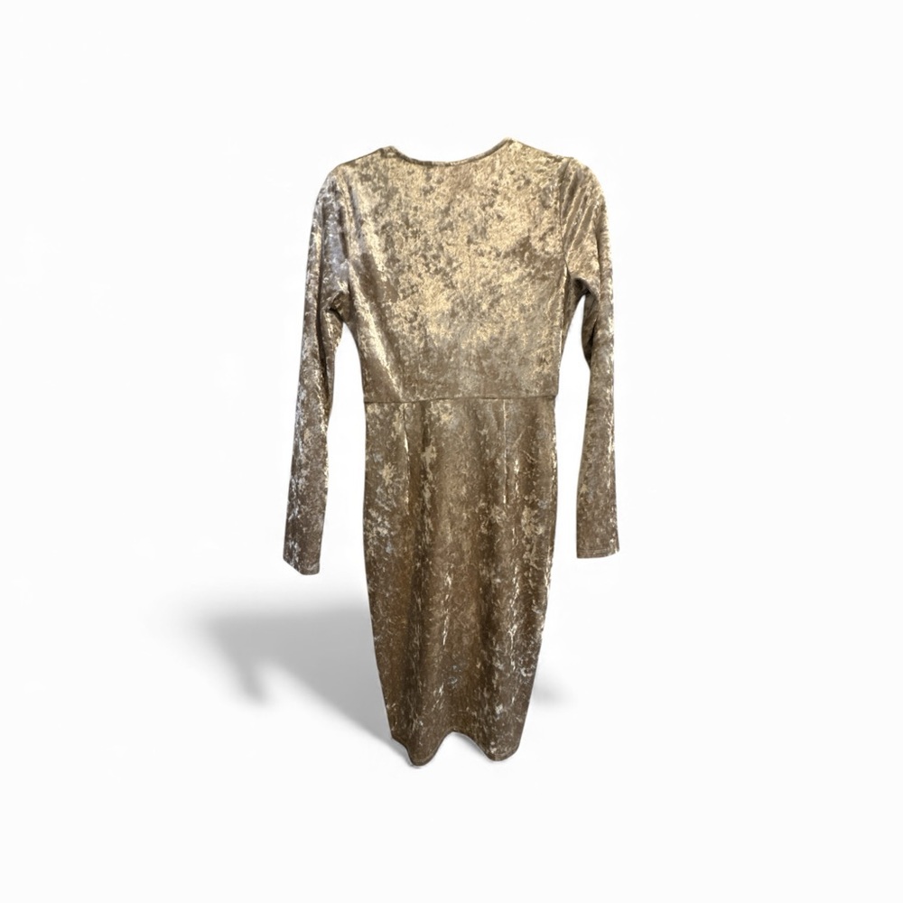 ASTR Velvet Shimmery Long Sleeve Mandy Faux Wrap Dress in Muted Gold Size M - Picture 11 of 11